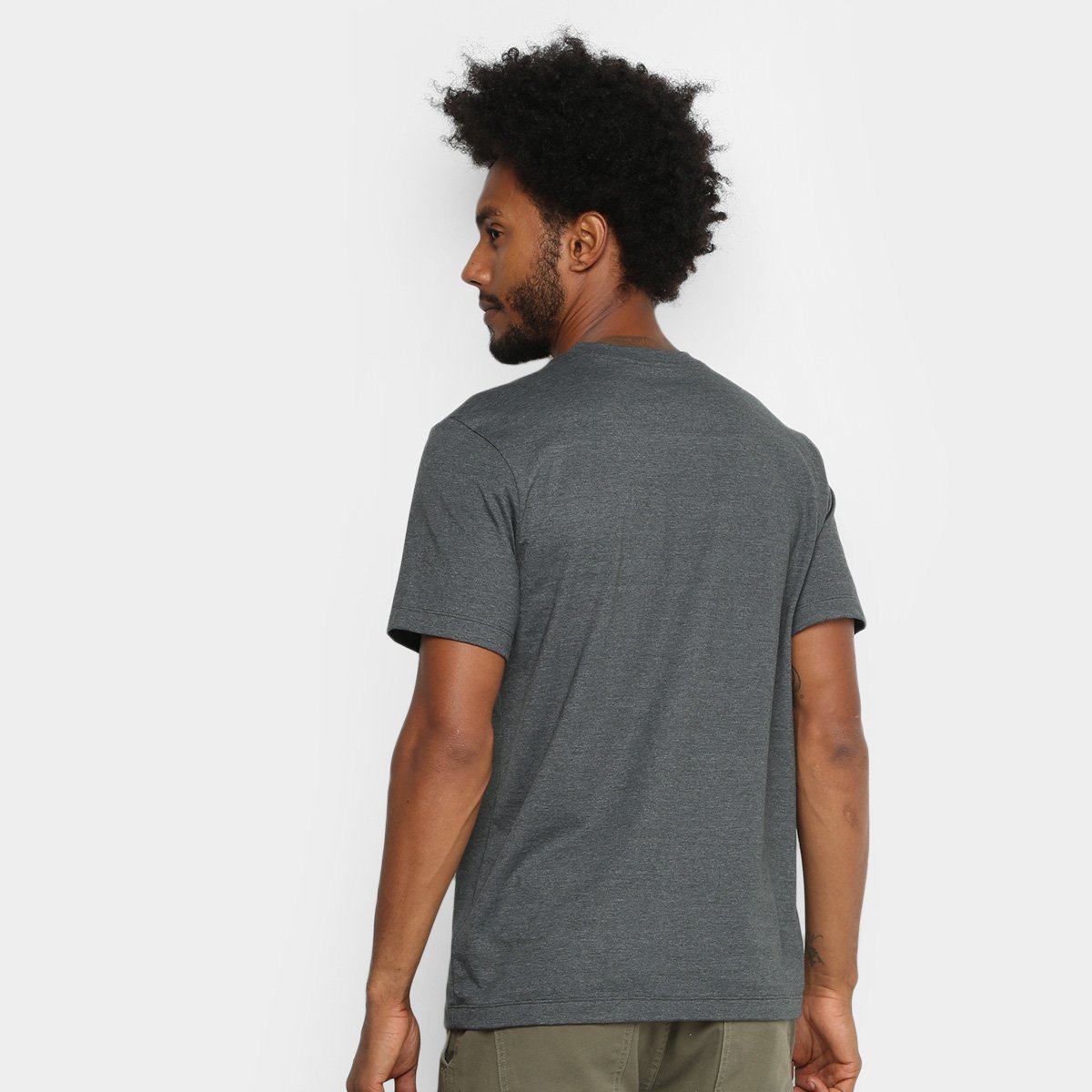 camiseta nike tee icon futura - masculina camiseta nike tee icon futura - masculina