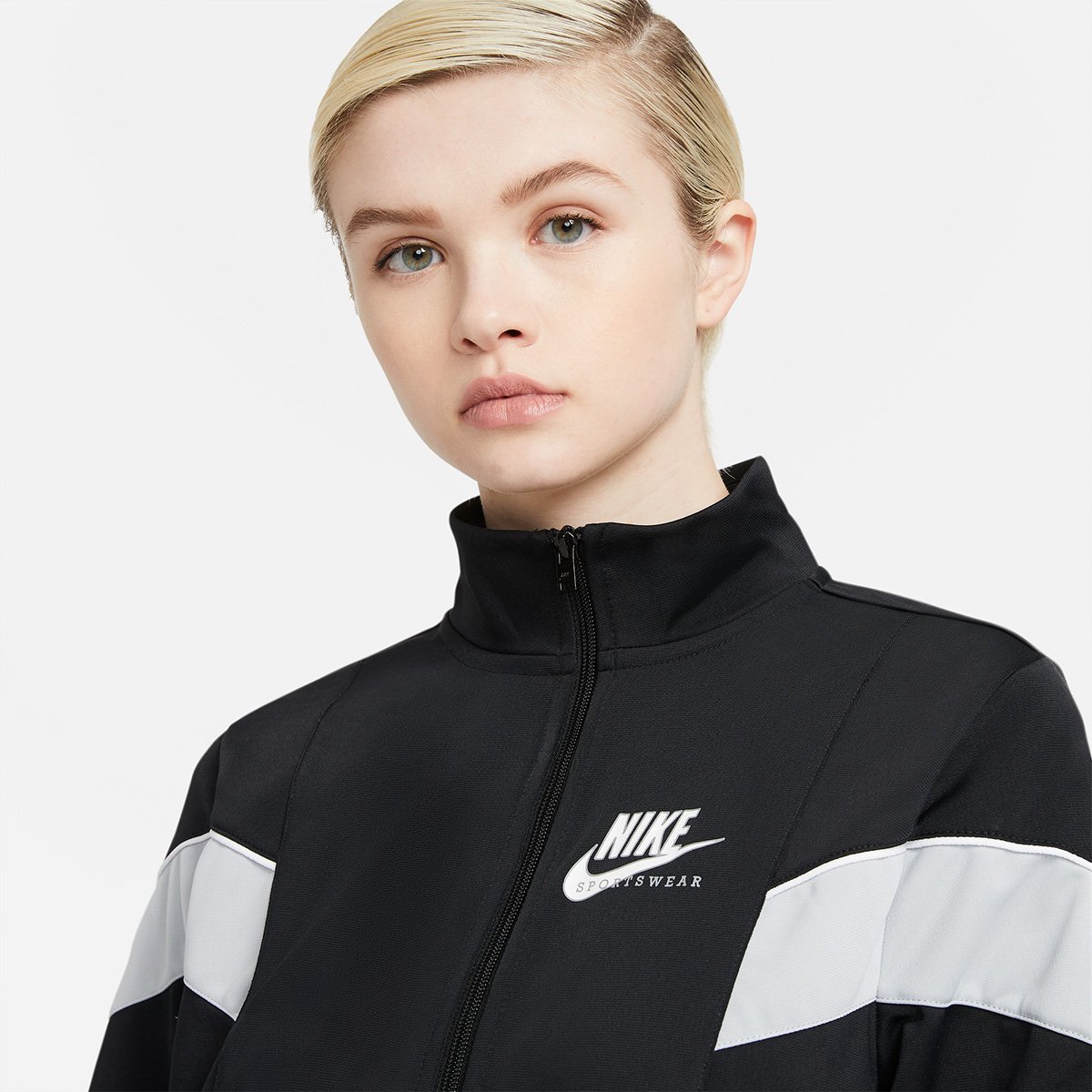 blusão nike sportswear heritage feminino