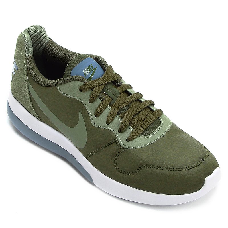 Tênis Nike Md Runner 2 Lw Verde Militar e Branco Tênis Nike Md Runner 2 Lw Verde Militar e Branco